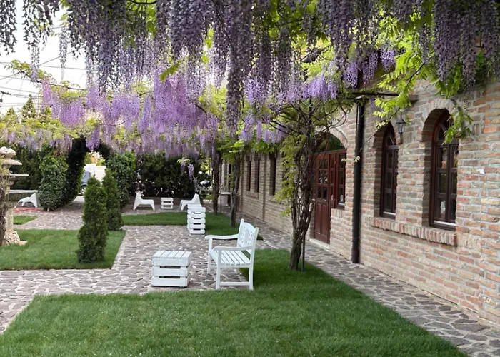 Open Concept Boutique Hotel