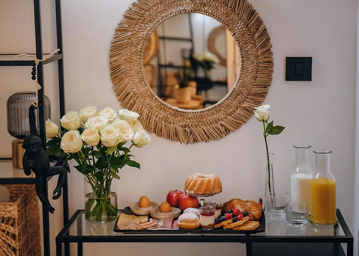 Open Concept Boutique *