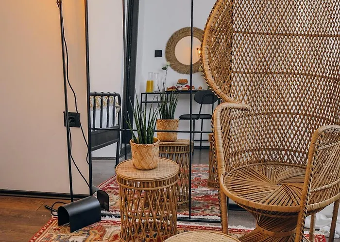 Hotel Open Concept Boutique